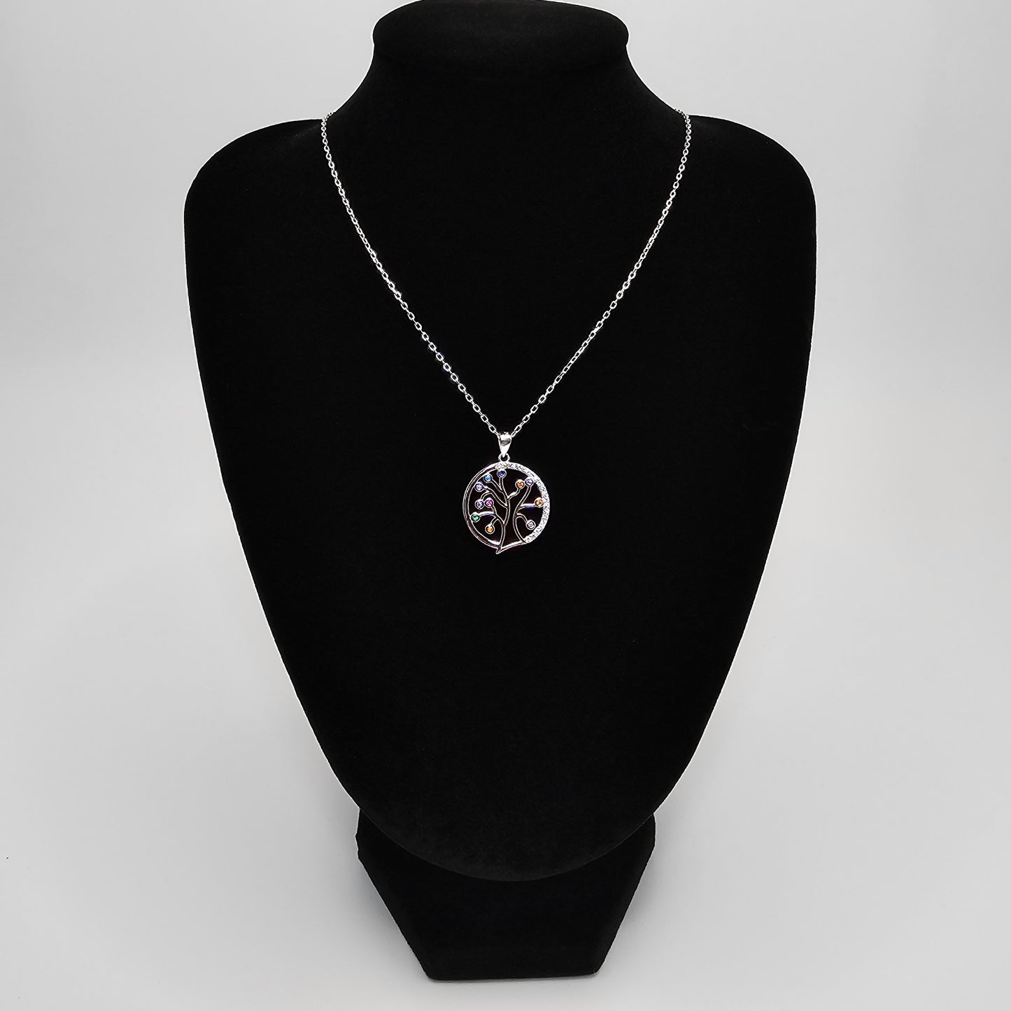 Veroza Women 18" Chain Sterling Silver Tree of Life design Pendant Necklace