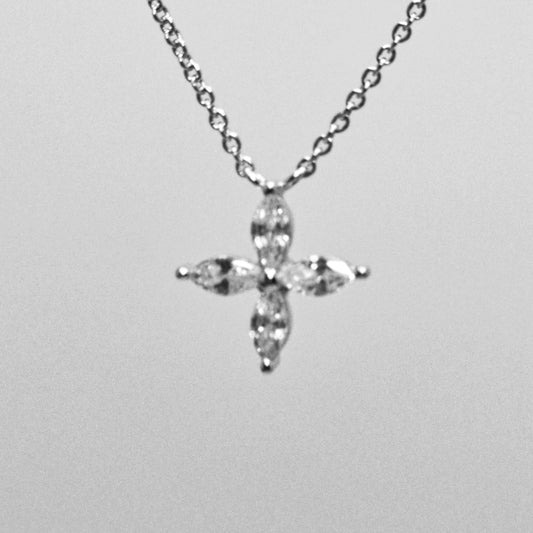 Veroza Women 18" Chain Sterling Silver cross design Pendant Necklace