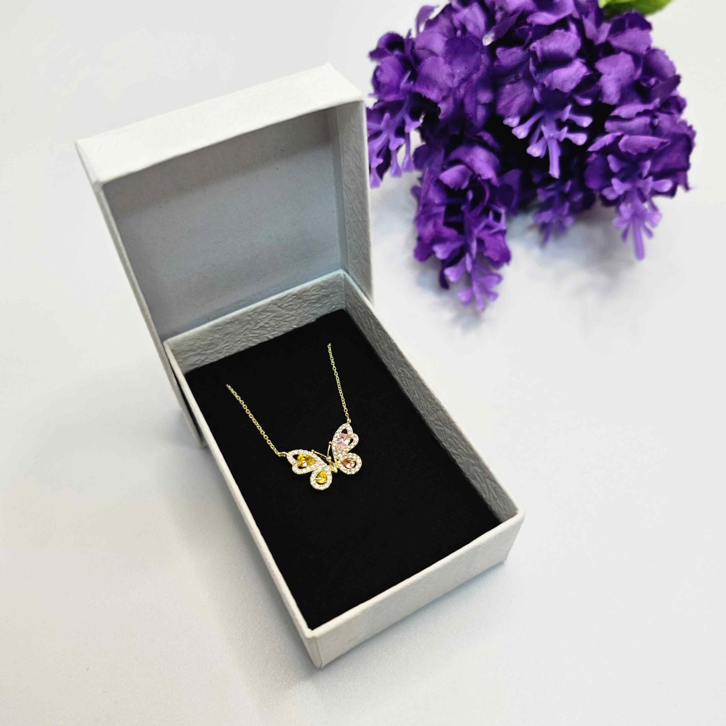 Veroza Women 18" Chain Sterling Silver Golden butterfly design Pendant Necklace